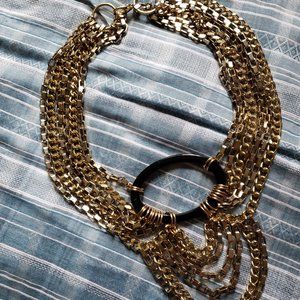 Captivating golden box chain torsade necklace